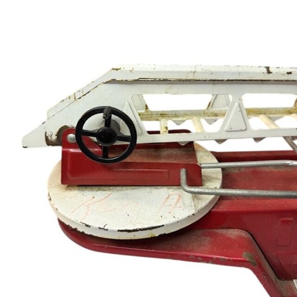 Vintage Nylint Fire Dept. #3 Red Metal Ladder Truck Collectible Toy - Picture 3 of 11